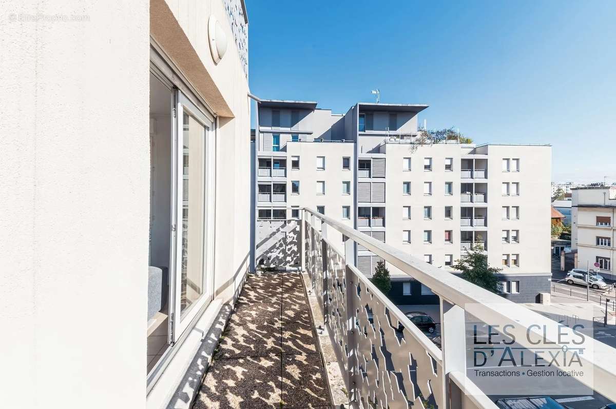 Appartement à LYON-8E