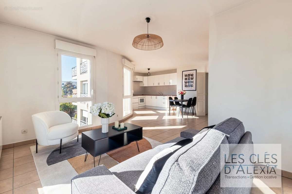 Appartement à LYON-8E