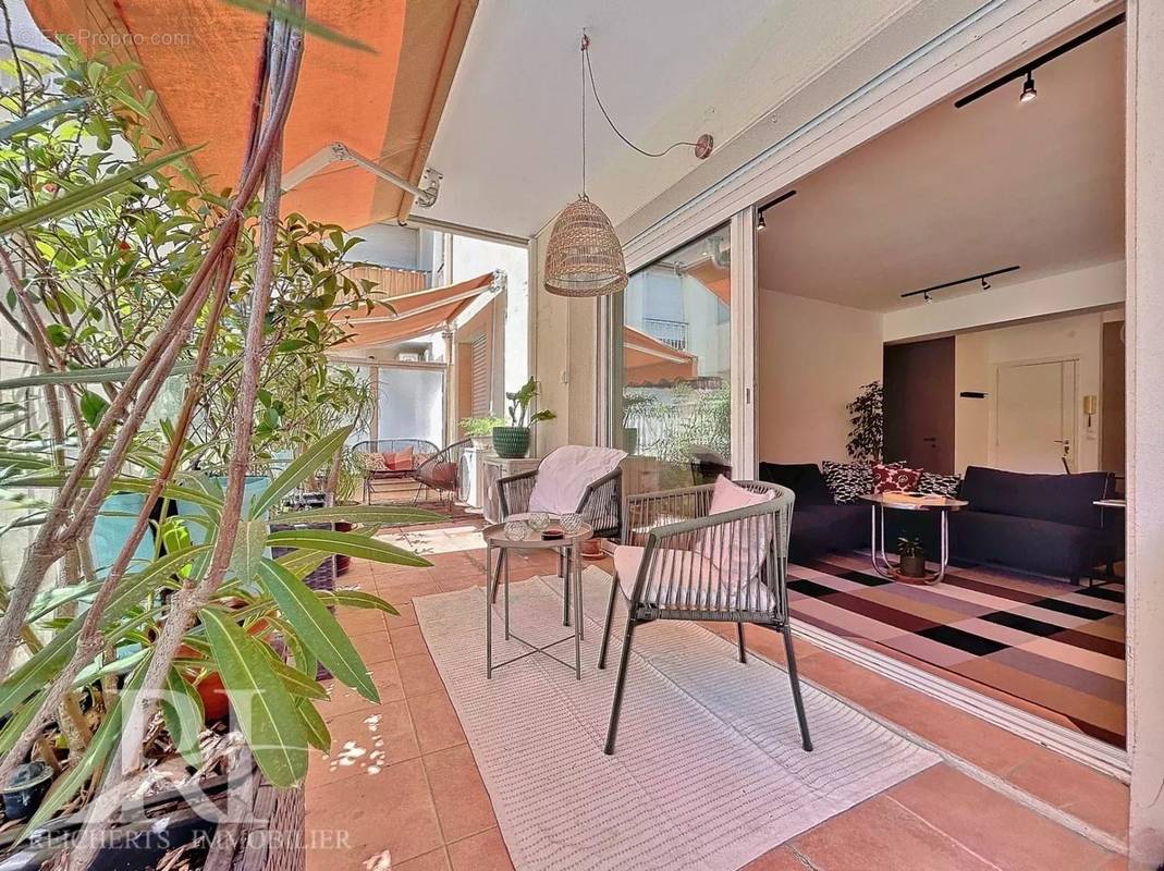 Appartement à CANNES