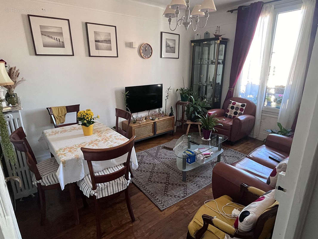 Appartement à ASNIERES-SUR-SEINE