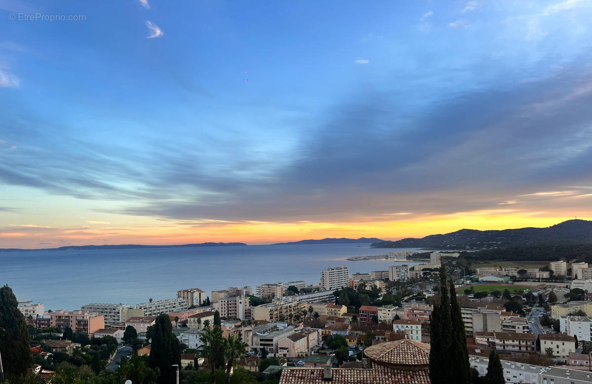 Appartement à LE LAVANDOU