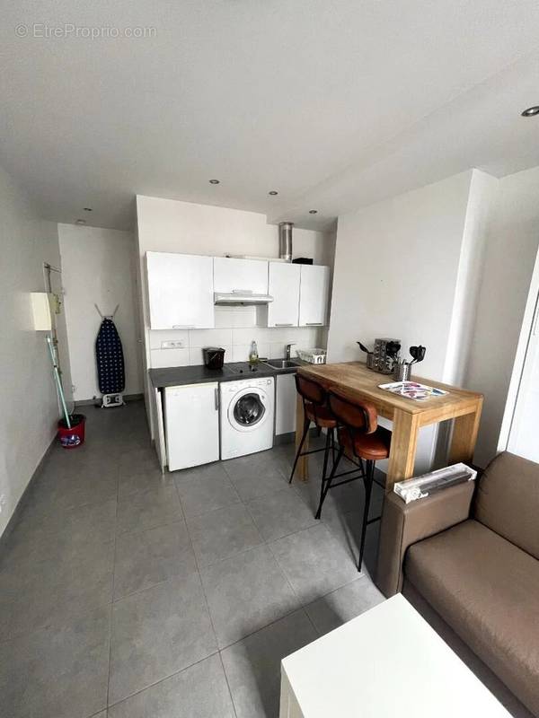 Appartement à PARIS-12E