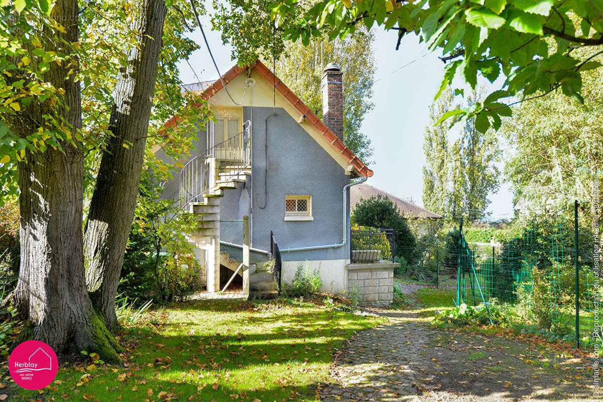 Maison à MONTIGNY-LES-CORMEILLES