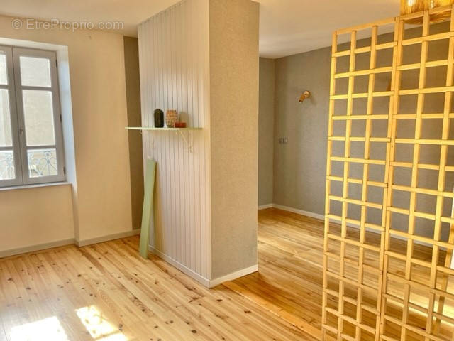 Appartement à BOURGOIN-JALLIEU