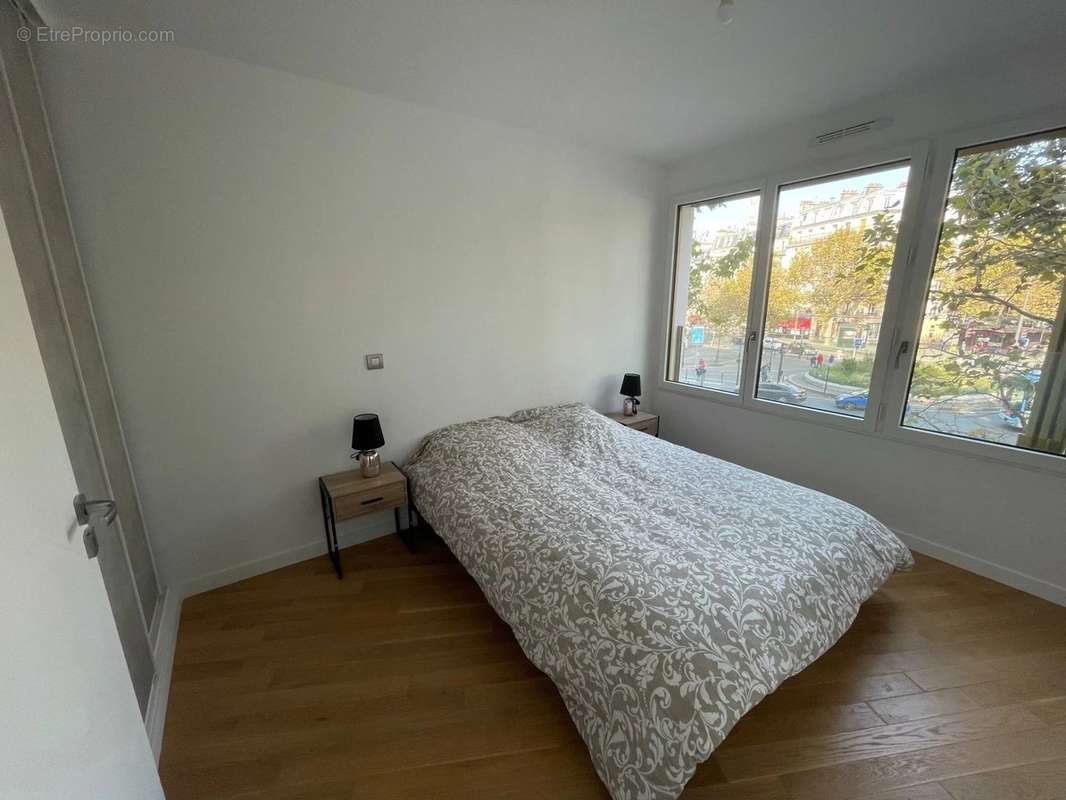 Appartement à PARIS-12E