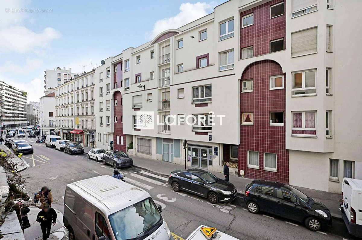 Appartement à PARIS-11E