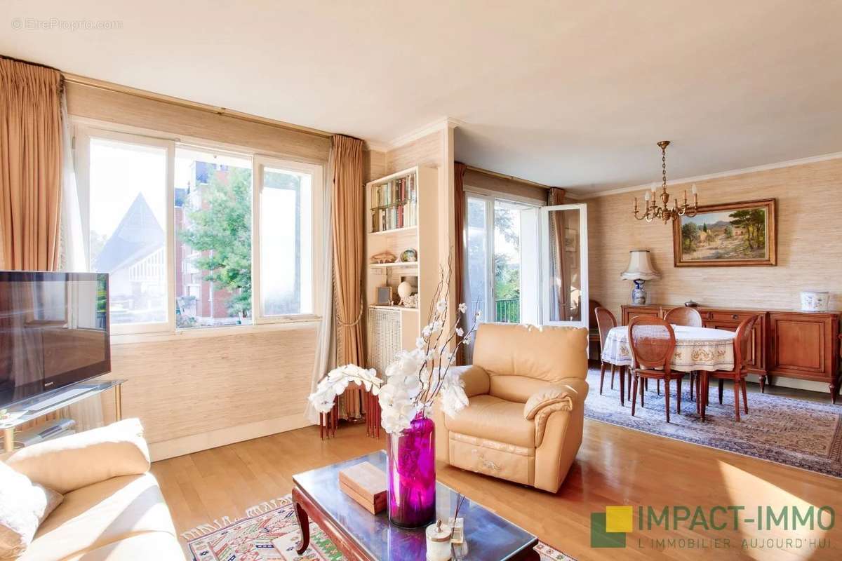 Appartement à ASNIERES-SUR-SEINE