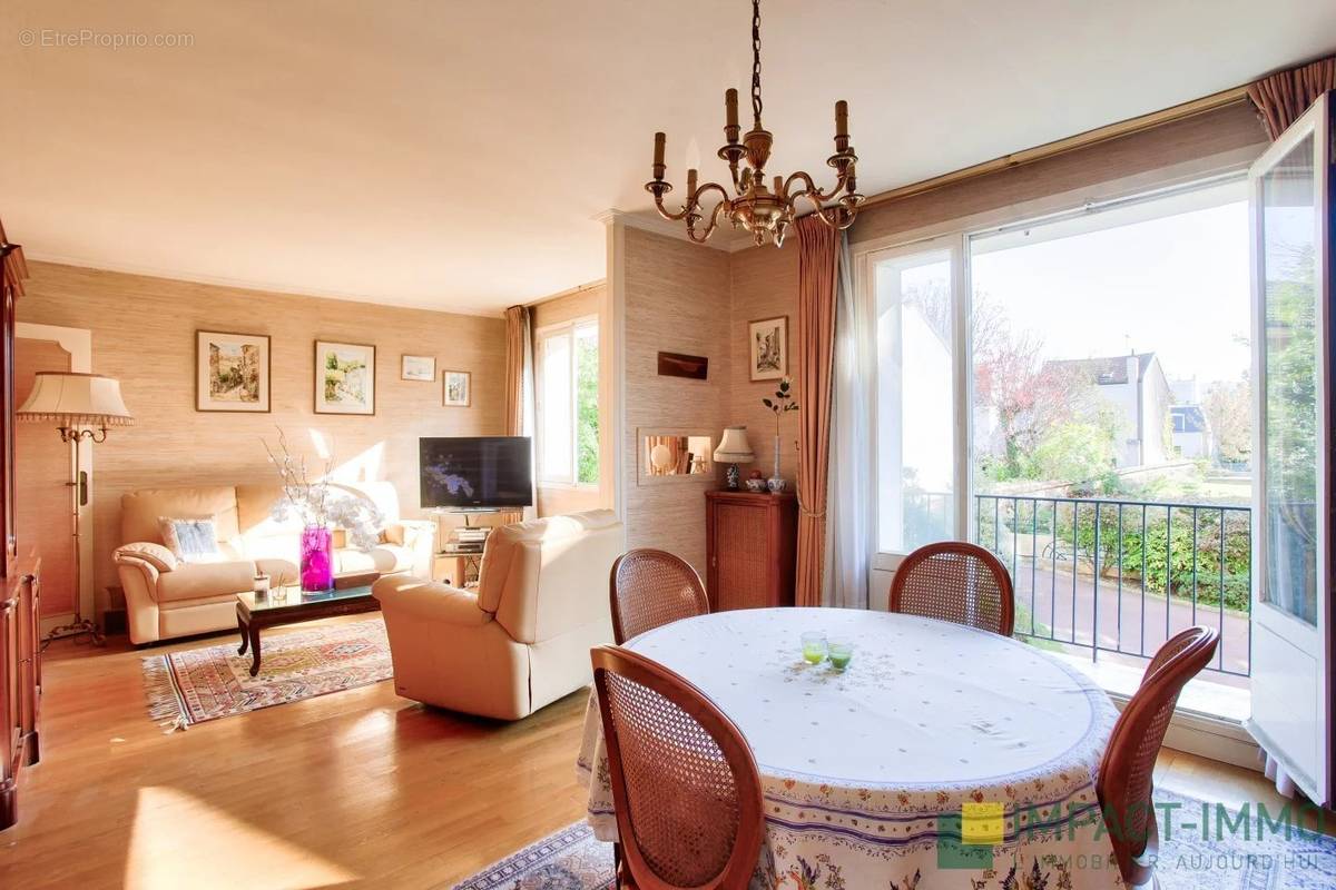 Appartement à ASNIERES-SUR-SEINE