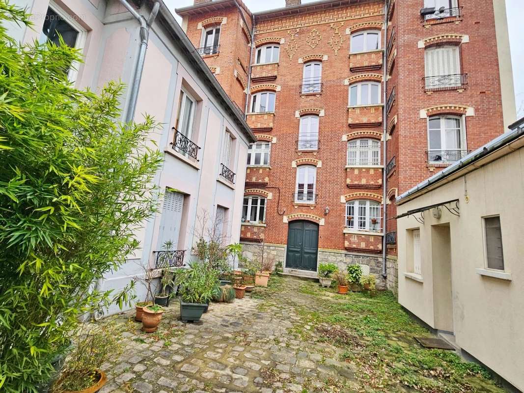 Appartement à MONTREUIL