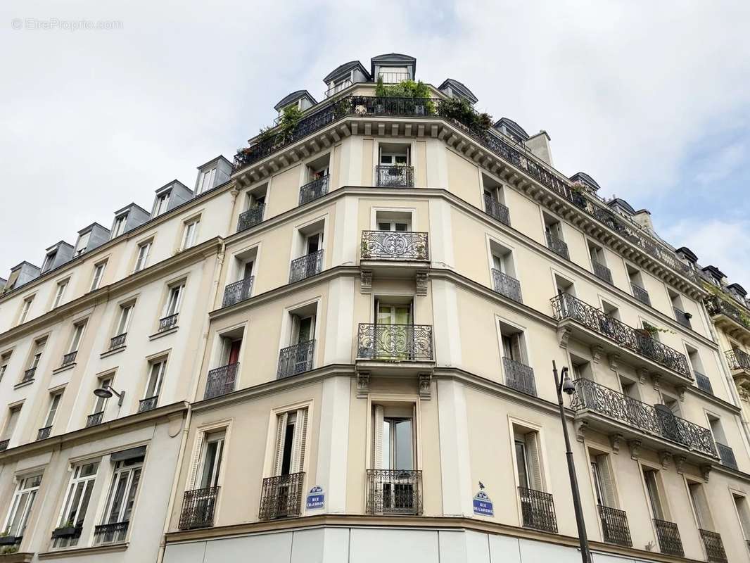 Appartement à PARIS-10E