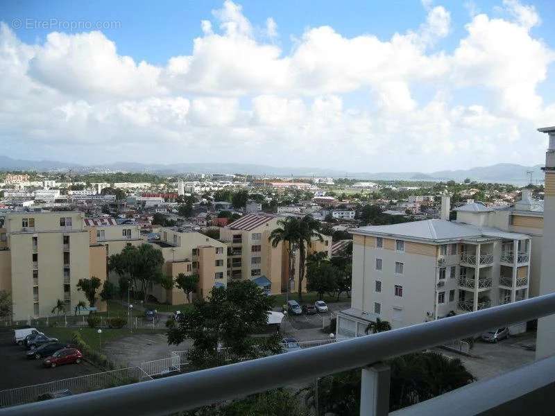 Appartement à FORT-DE-FRANCE