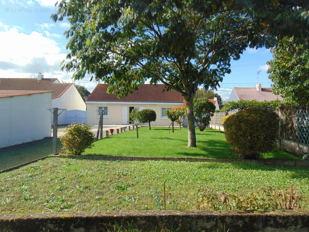 Maison à SAINT-JEAN-DE-BOISEAU