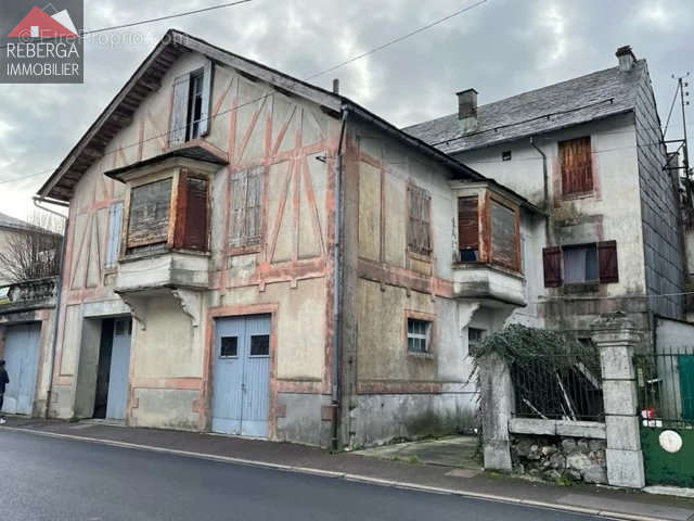 Maison à LACAUNE