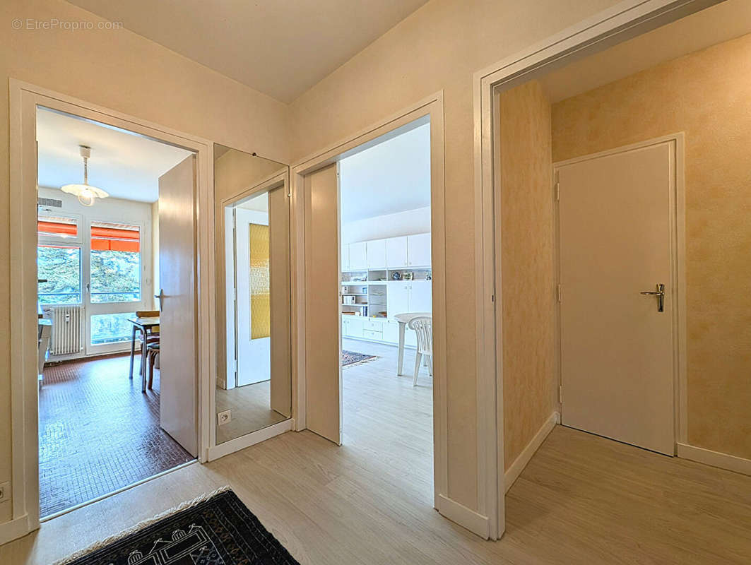 Appartement à AIX-LES-BAINS