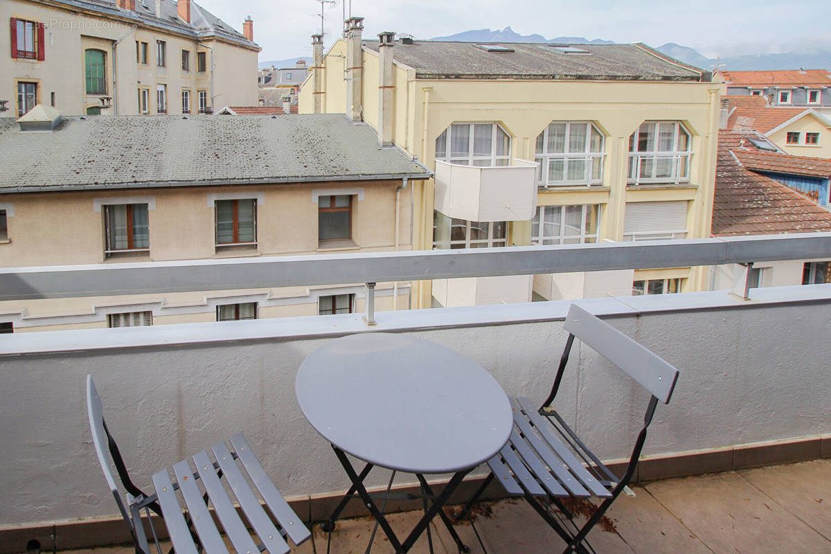 Appartement à AIX-LES-BAINS