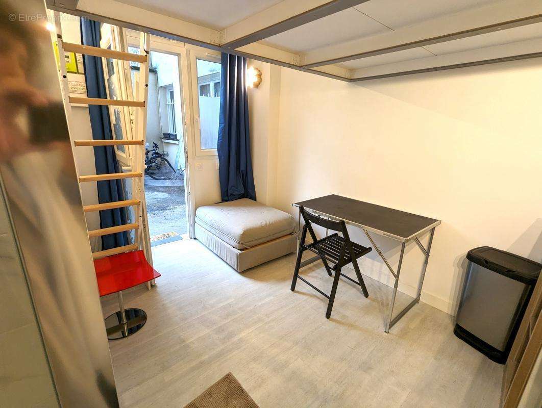 Appartement à ISSY-LES-MOULINEAUX