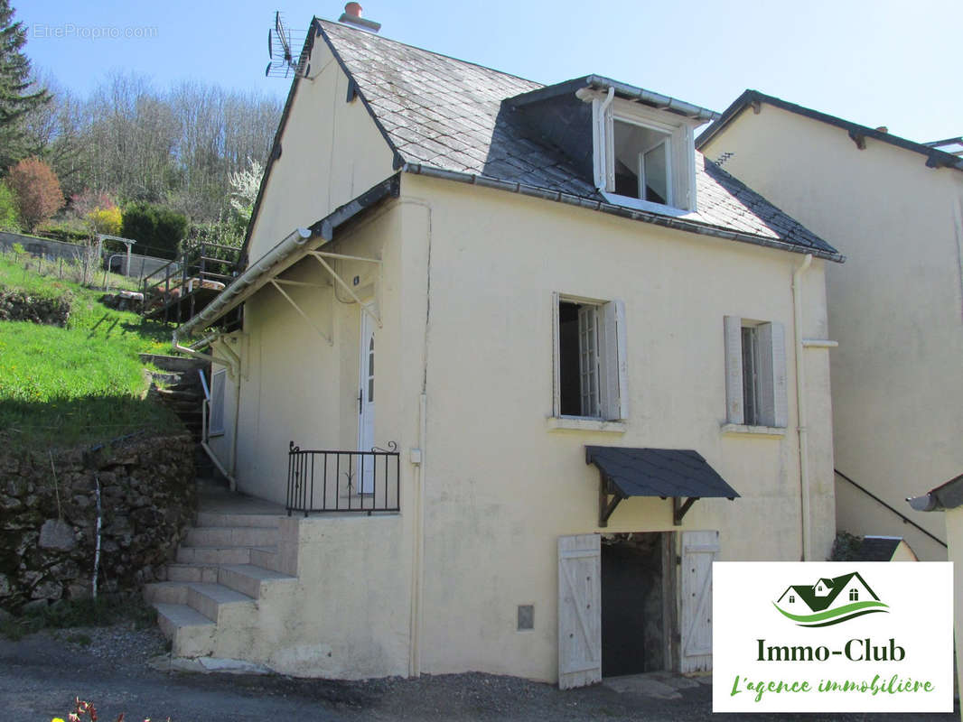 Maison à CHATEAU-CHINON(VILLE)