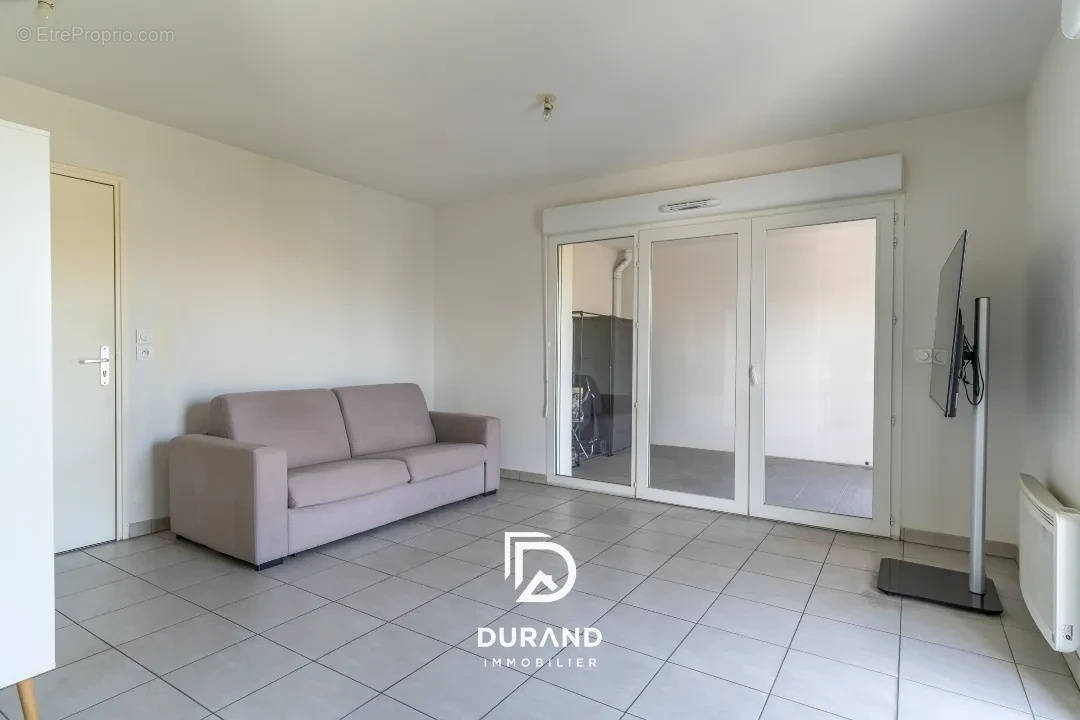 Appartement à MARSEILLE-3E