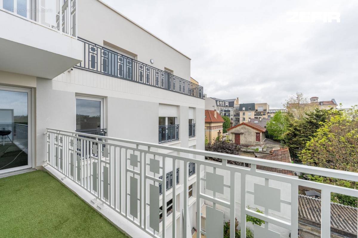 Appartement à LE BLANC-MESNIL