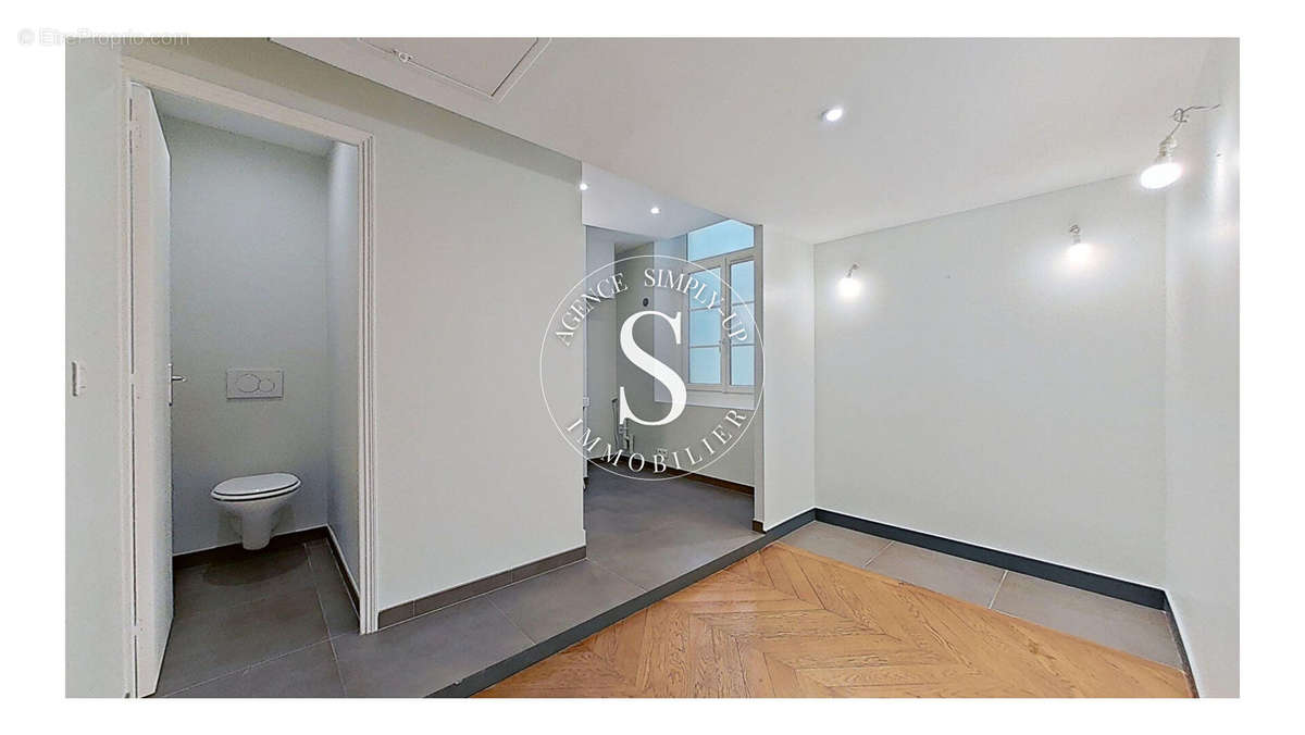 Appartement à PARIS-2E