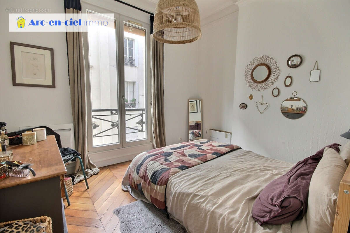 Appartement à PARIS-11E