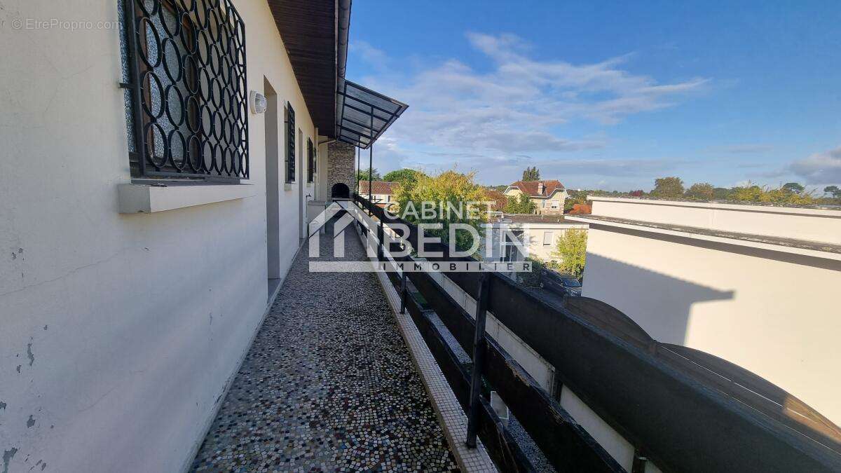 Appartement à PESSAC