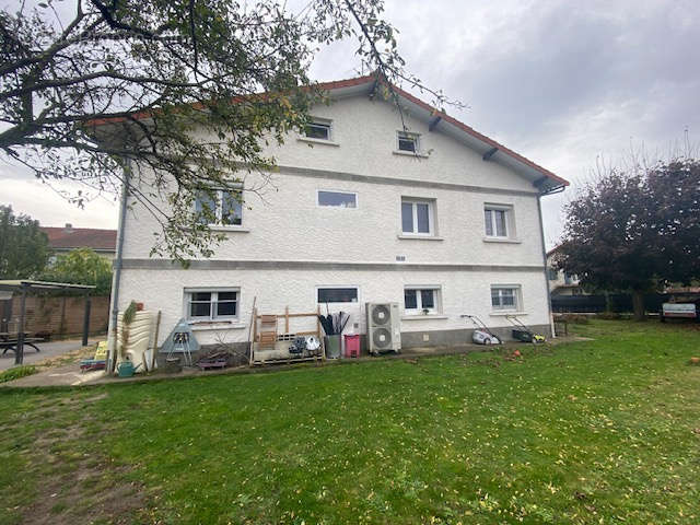 Maison à SAINT-BEAUZIRE