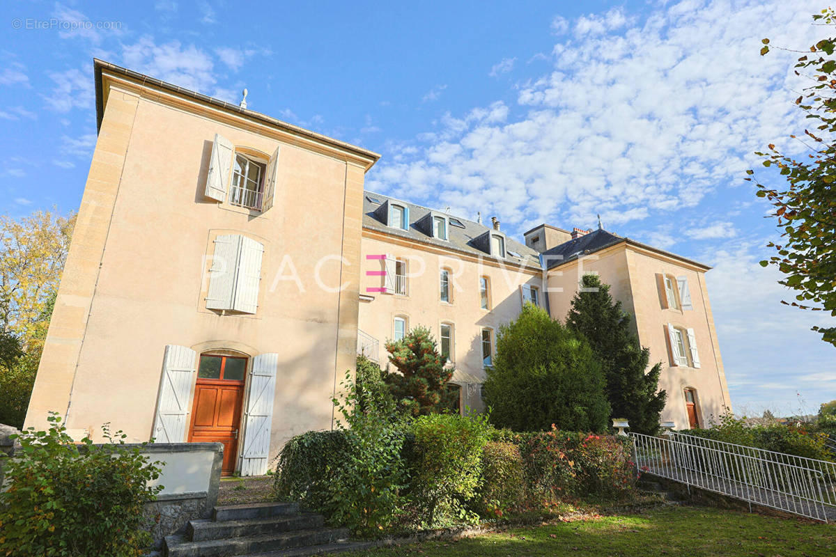 Appartement à HEILLECOURT