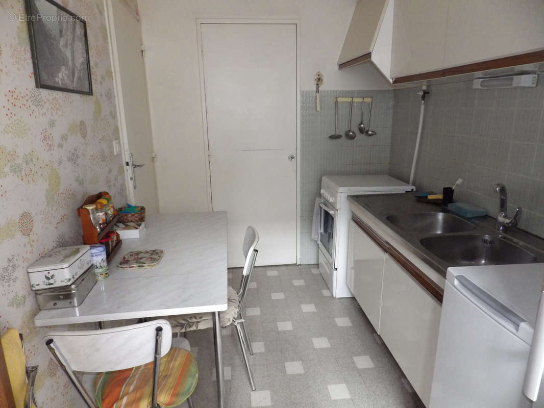 Appartement à MARSEILLE-8E