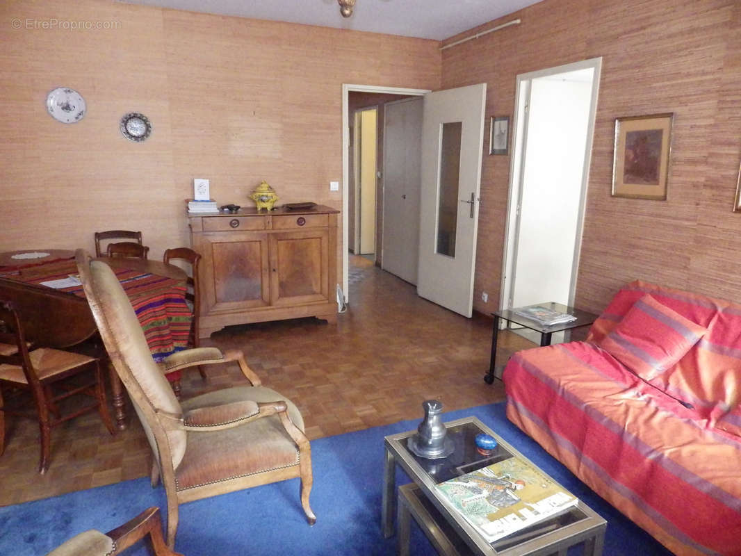 Appartement à MARSEILLE-8E