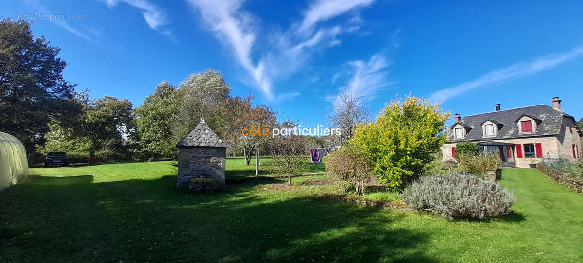 Maison à MARCILLAC-LA-CROISILLE