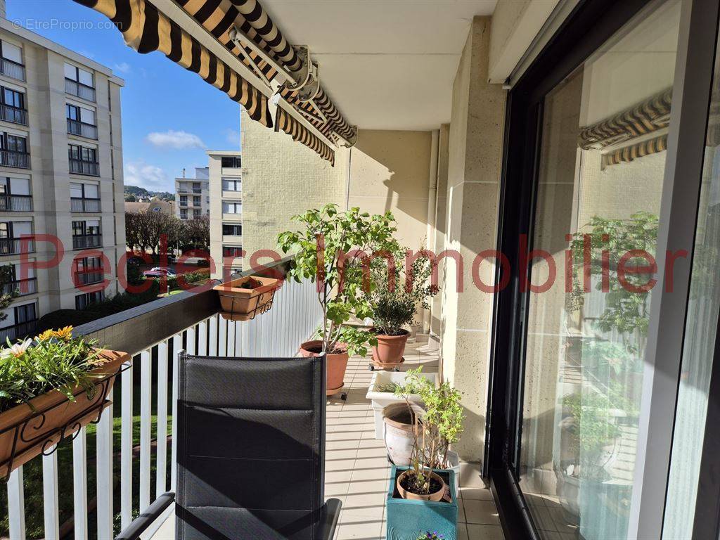 Appartement à RUEIL-MALMAISON