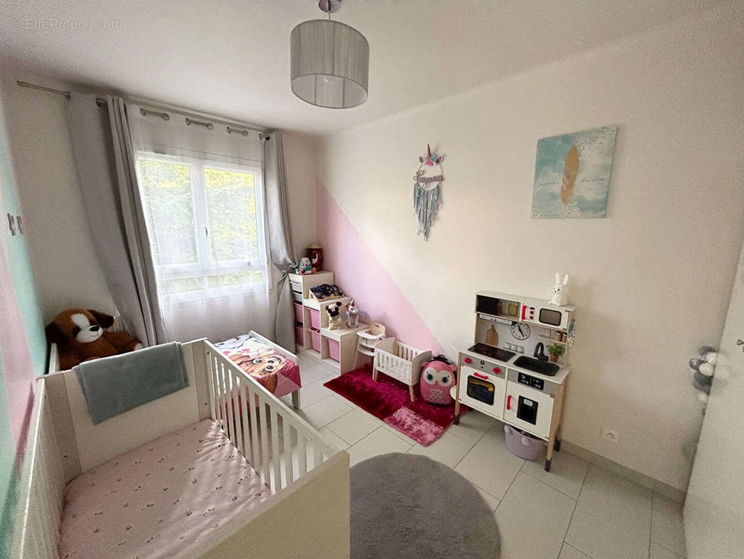 Appartement à SARTROUVILLE