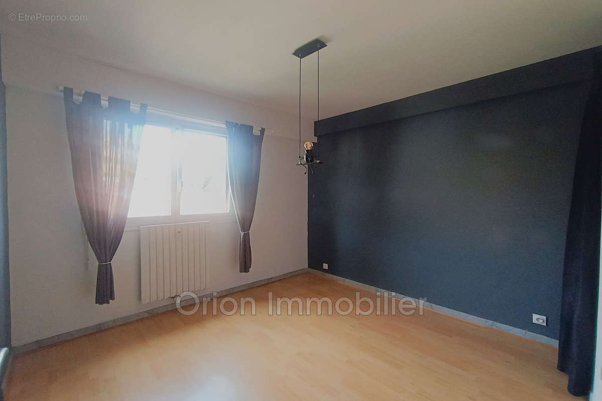 Appartement à MANDELIEU-LA-NAPOULE