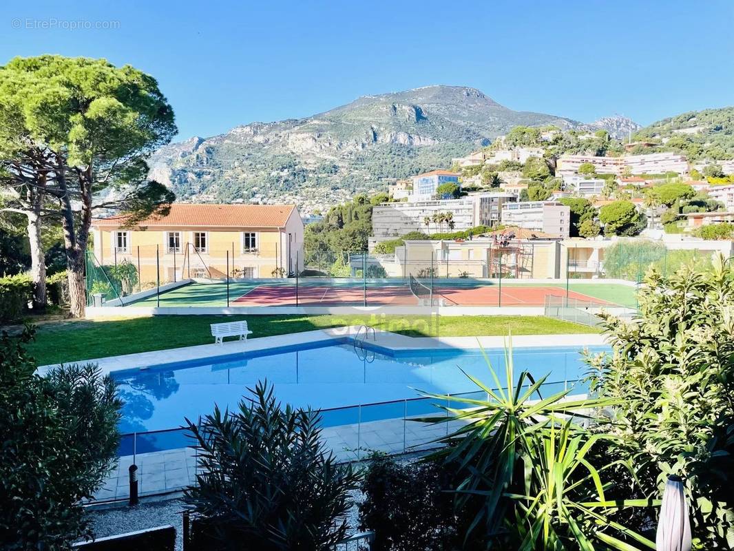 Appartement à ROQUEBRUNE-CAP-MARTIN