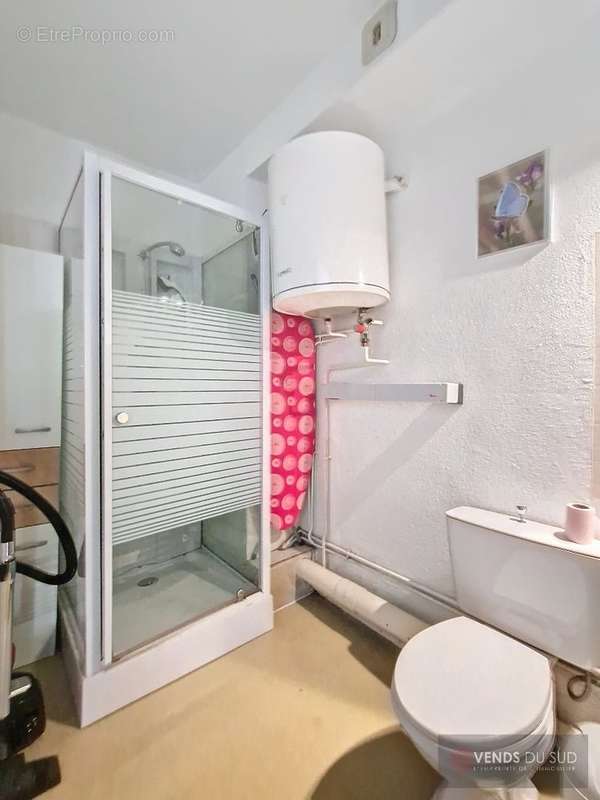 Appartement à LAMALOU-LES-BAINS