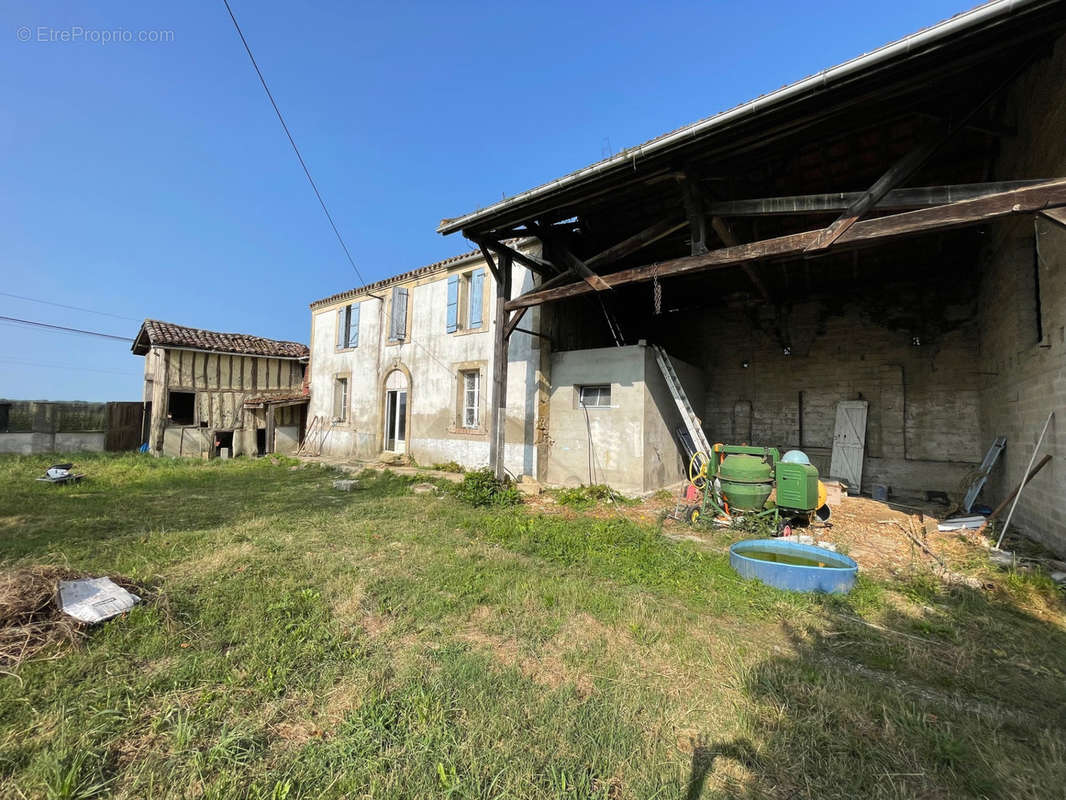 Maison à AIRE-SUR-L&#039;ADOUR