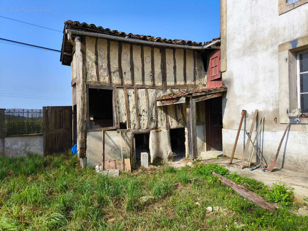 Maison à AIRE-SUR-L&#039;ADOUR