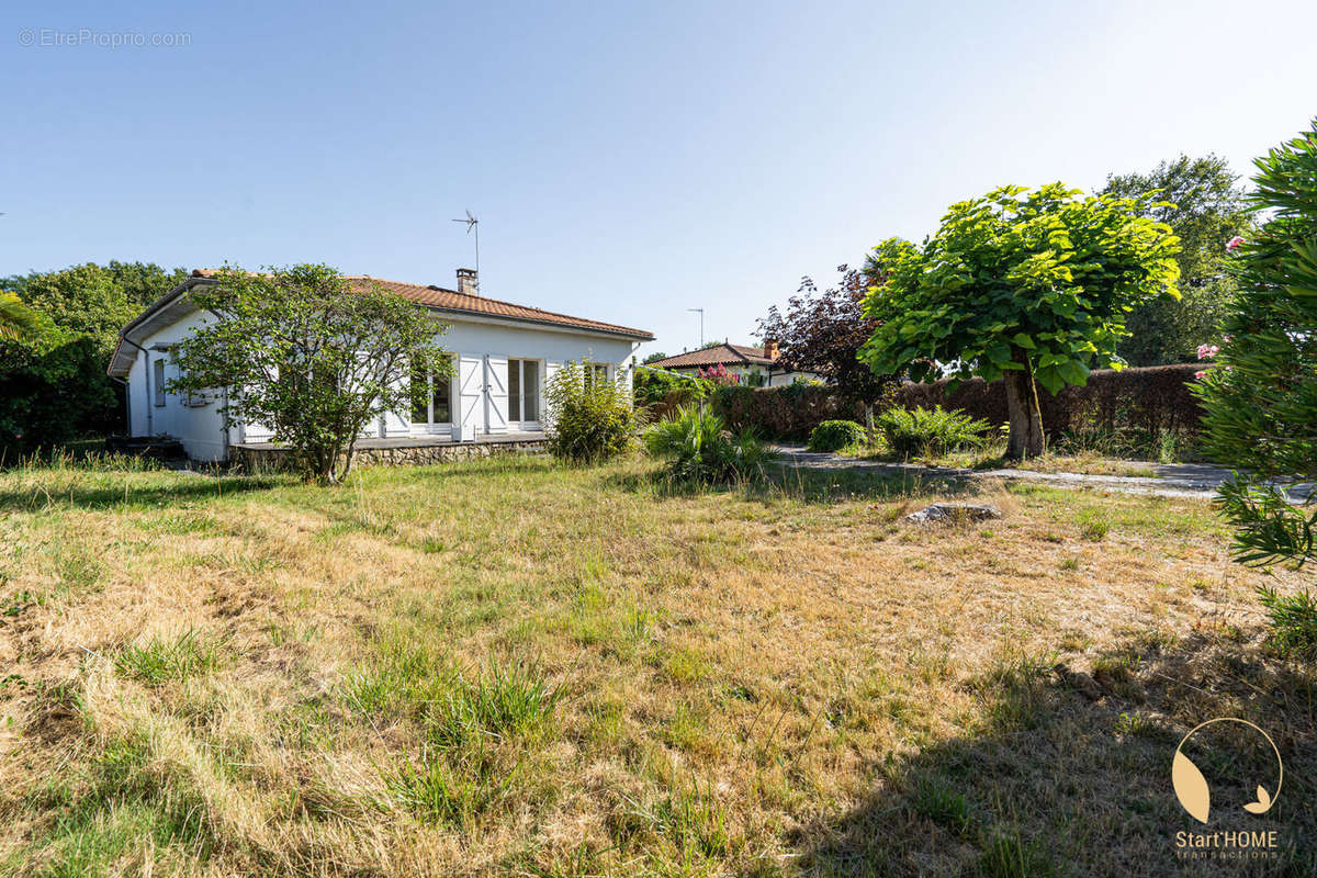 Maison à PESSAC