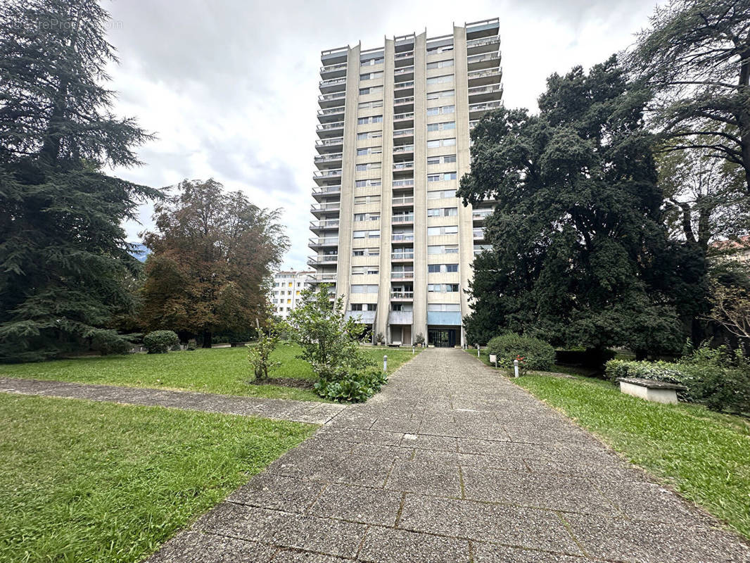 Appartement à GRENOBLE