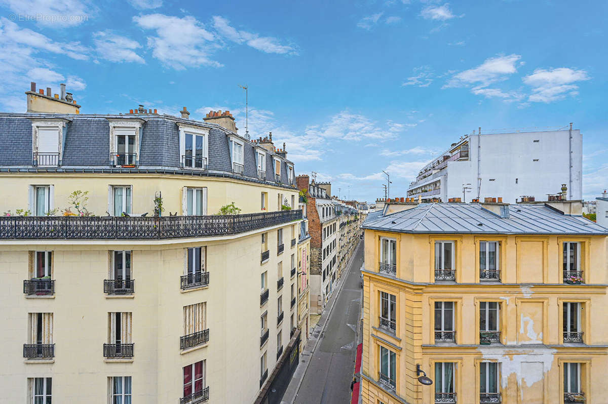 Appartement à PARIS-18E