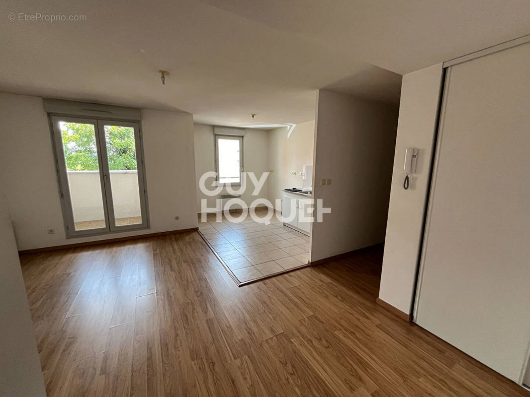 Appartement à SAINT-ETIENNE