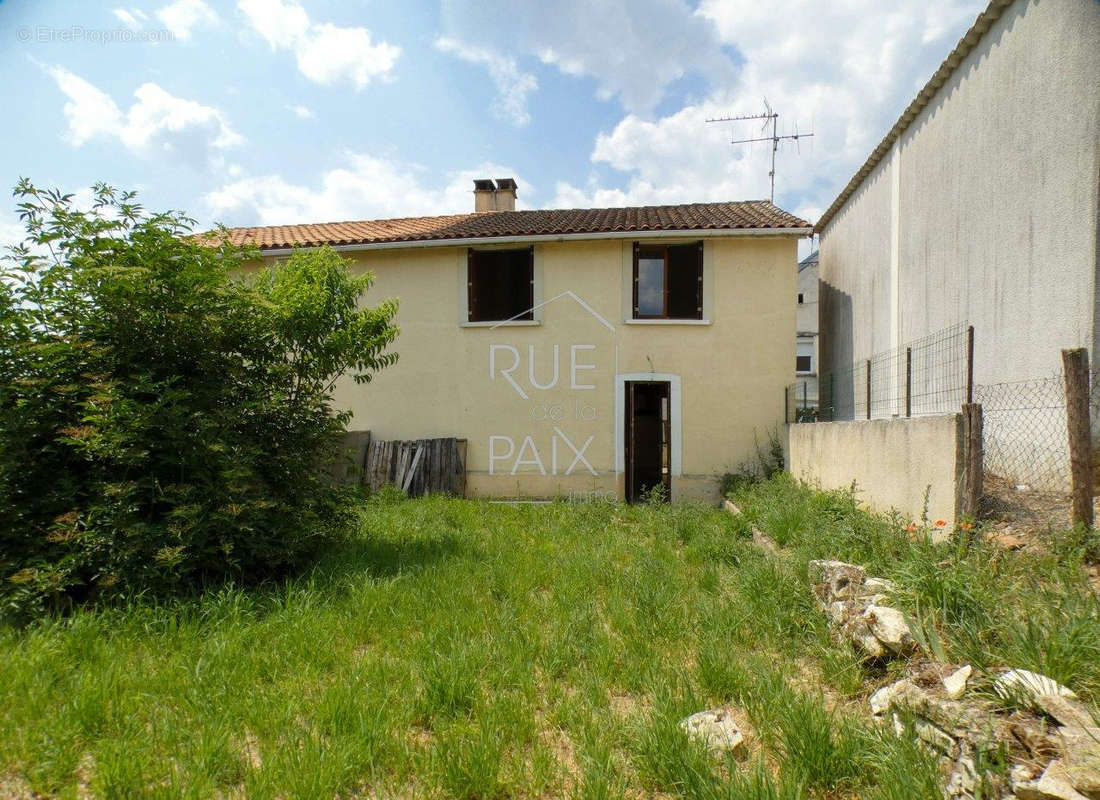 Maison à SCORBE-CLAIRVAUX