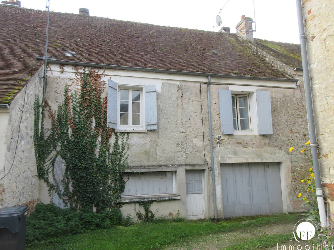 Maison à JOUY-SUR-MORIN