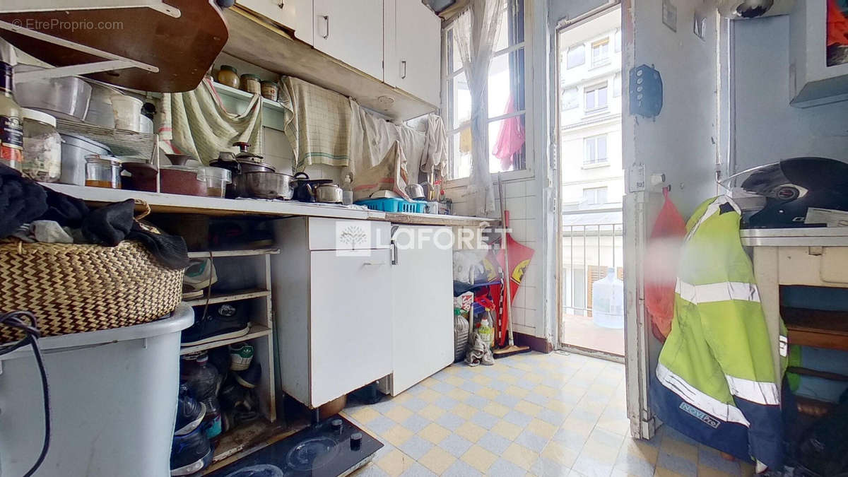 Appartement à PARIS-17E