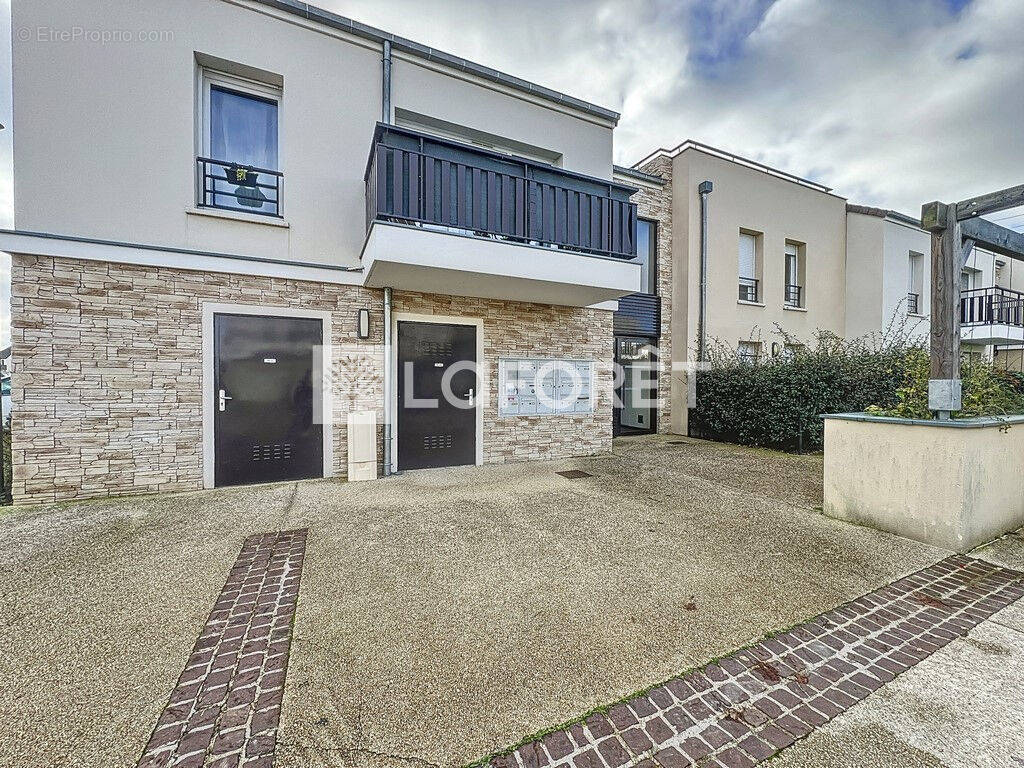 Appartement à LIEUSAINT