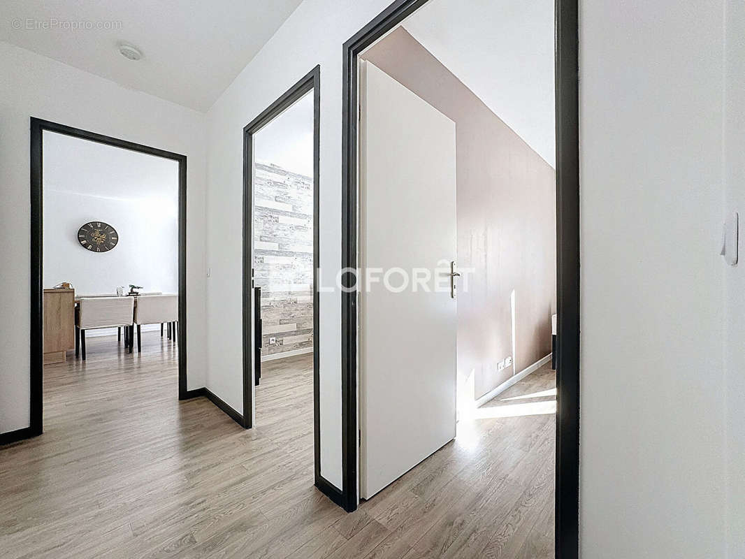 Appartement à LIEUSAINT