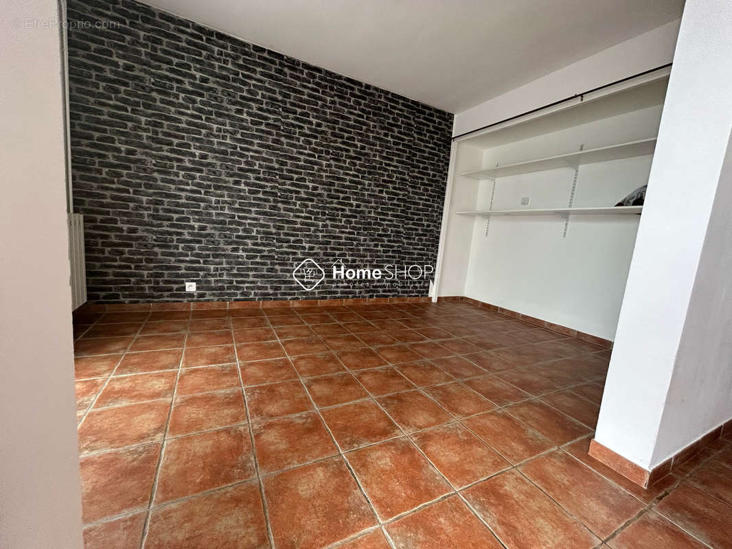 Appartement à SEPTEMES-LES-VALLONS