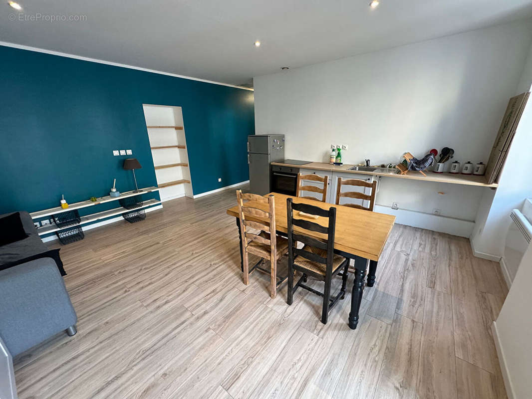 Appartement à SAINT-ETIENNE