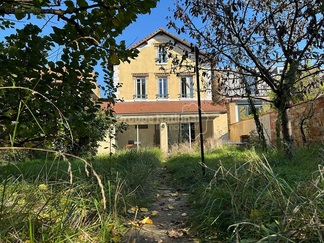 Maison à VERSAILLES